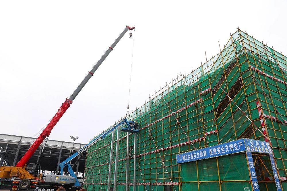 大陆汽车系统长沙新厂房建设进展顺利，机电安装施工有序进行中
